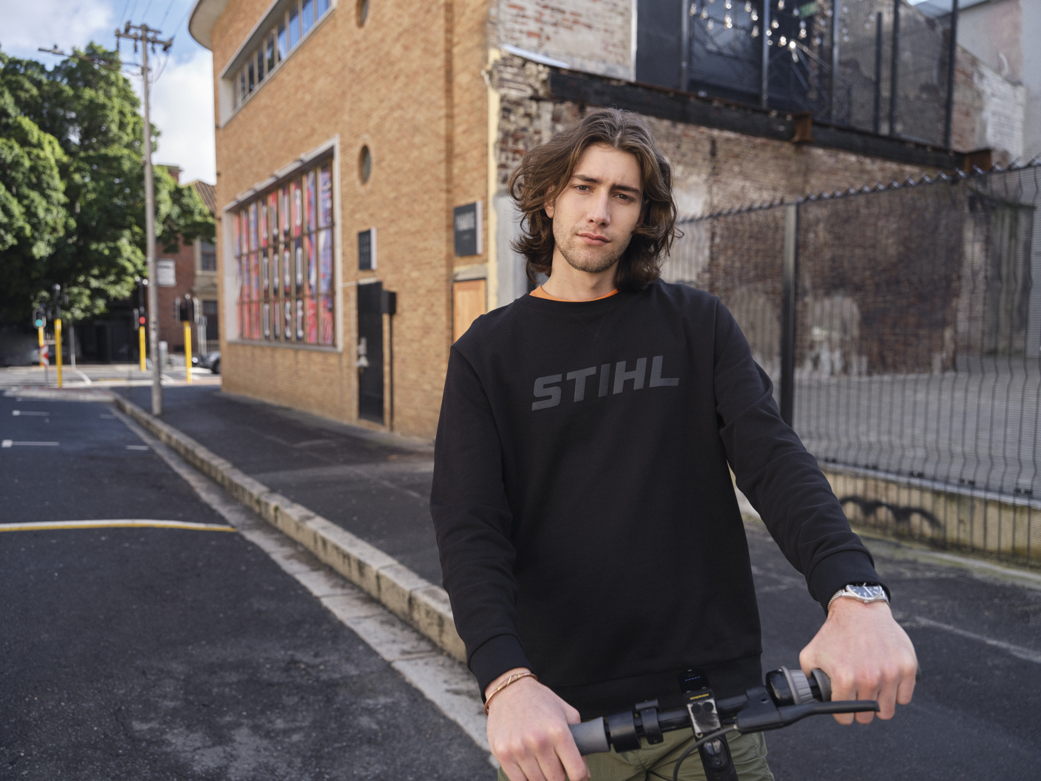 Sweatshirt LOGO BLACK schwarz