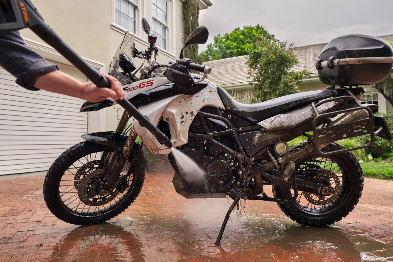 Motorrad waschen
